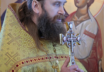 Иерей Виктор Сурин
