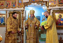 Митрополит Даниил совершил Литургию в курганском храме Благовещения