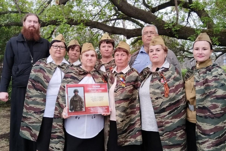 В Зауралье священник принял участие в закладке сада памяти