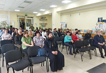 Священник из села Половинное принял участие в родительской конференции