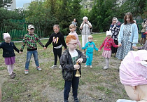 Празднование Троицы на приходе Покрова Пресвятой Богородицы города Кургана 