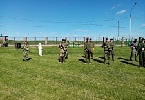 Курганский священник был инструктором на первой смене областного военно-исторического лагеря «Патриот»