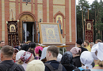 В Курганской епархии проходит традиционный Никольский крестный ход
