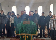 Школьники из села Яровое побывали в Троицком храме Половинного