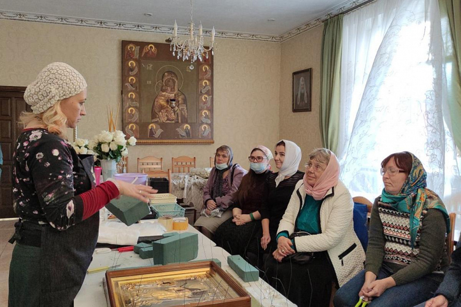 Руководитель архангельской дизайн-студии «Флорет» Анна Семенихина украсит собор в Кургане
