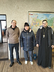 Прихожане курганских храмов, предприниматели и школьники готовят к отправке очередную партию помощи фронту