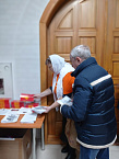 В курганских соборах дежурили православные волонтёры