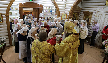 Литургия в день память свт. Иоанна, архиеп. Шанхайского и Сан-Францисского