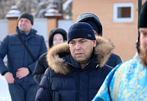 Митрополит Даниил освятил купола и кресты для нового Чимеевского храма