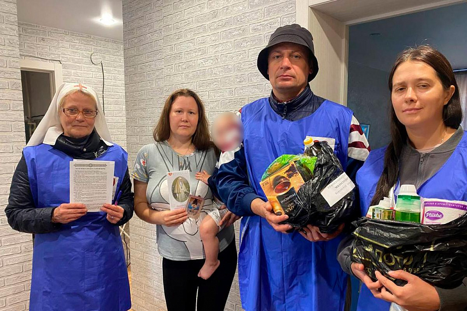  В Кургане «Экипаж Милосердия» посетил в сентябре многодетные семьи