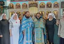 Мобильный центр гуманитарной помощи побывал в Петухово