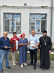 В Кургане члены СПЖ подарили школе три учебных дрона