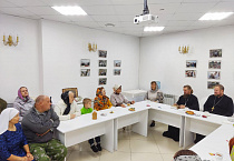 В клубе православных женщин при Троицком соборе Кургана говорили о социальном служении