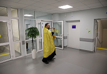 Митрополит Даниил освятил домовый храм в Курганской областной больнице