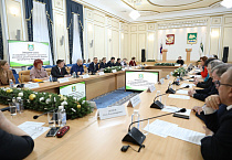 Губернатор Вадим Шумков и митрополит Даниил возглавили в Кургане заседание Совета по сохранению традиционных ценностей
