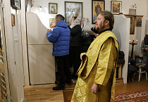 В храме села Половинное два архиерея совершили Божественную литургию