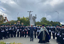 В Кургане кадеты 1 сентября участвовали в молебне по погибшим воинам