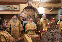 В Зауралье три архиерея отслужили Литургию в сельском храме
