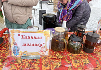 Священник из Глядянского посетил масленичные гуляния