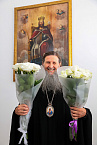 Митрополит Даниил вручил аттестаты выпускникам Александро-Невской православной гимназии