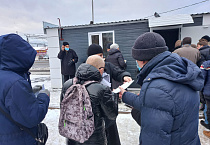 В Кургане православные активисты провели просветительскую акцию