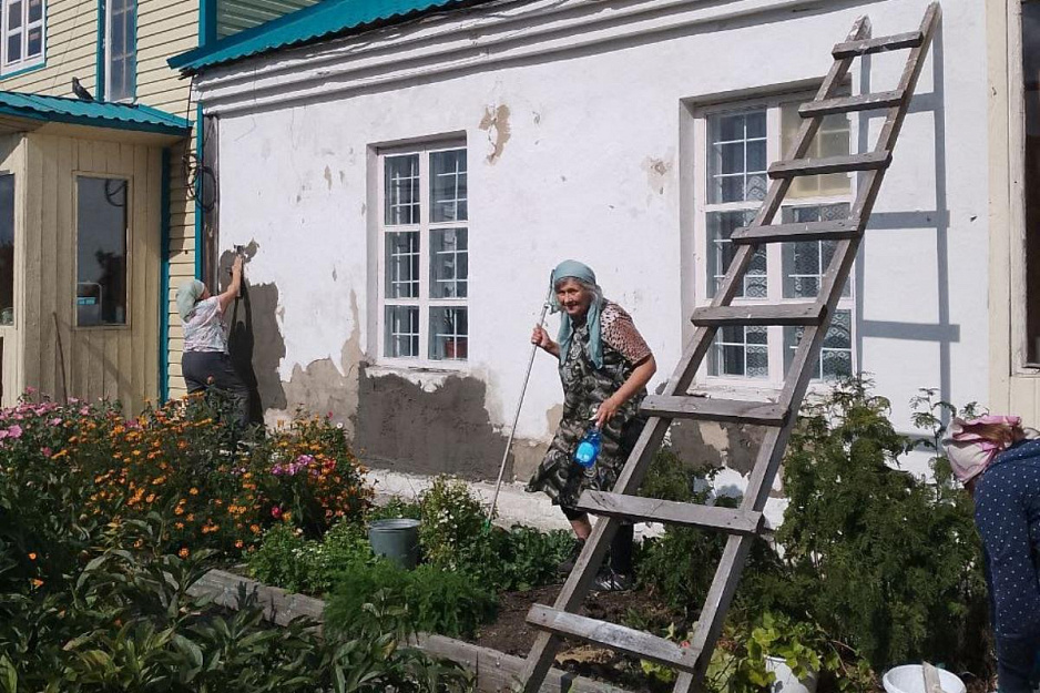 В храмах Курганской епархии продолжаются работы по благоустройству