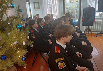 Курганский священник провёл урок мужества для кадет