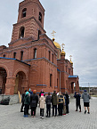 Возле храма села Межборное прошел пасхальный детский праздник