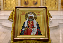 Митрополит Даниил на Литургии призвал молиться Патриарху Тихону и всем новомученикам, которые приняли волю Божию, не усомнившись в своей вере