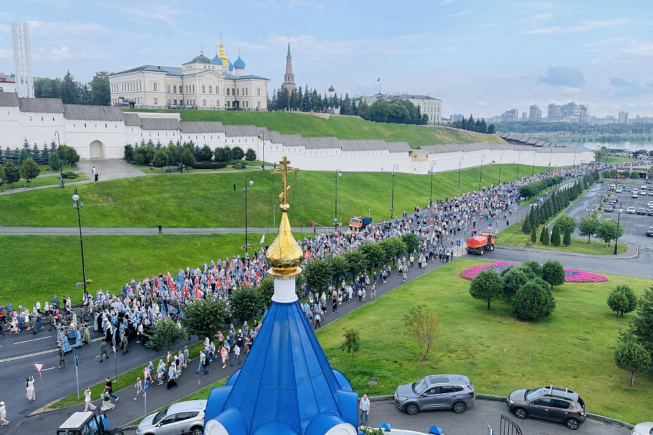 Митрополит Даниил принял участие в торжествах в честь 445-летия явления Казанской иконы Богородицы