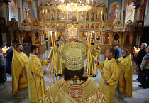 Ранняя архиерейская Литургия состоялась в Александро-Невском соборе Кургана
