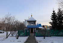 В Покровском храме Кургана собор архиереев совершил Литургию