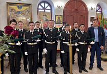 Зауральские авиаторы передали в курганский храм новую икону