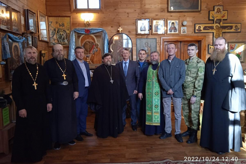 В курганском храме Георгия Победоносца  прошла рабочая встреча священников и представителей силовых структур