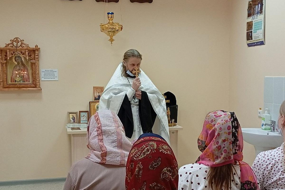 В день памяти святого покровителя младенцев в Кургане прошли молебны