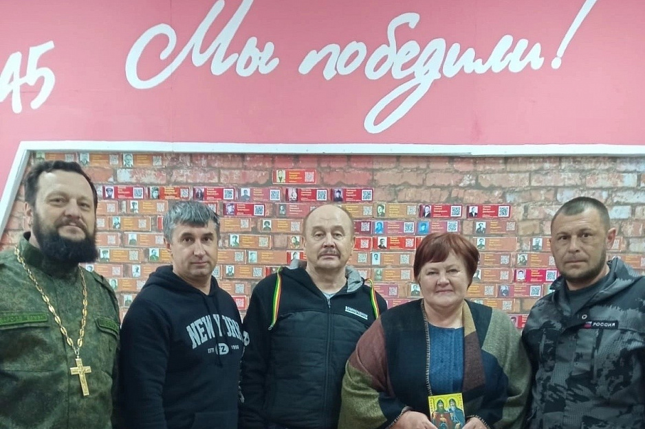 В Лебяжье священник выступает за объединение работы патриотических клубов