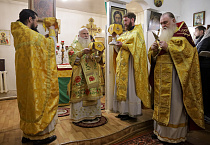 В храме села Половинное два архиерея совершили Божественную литургию