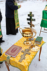 Величественный крест установили на храме села Половинное
