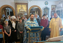 Священнослужители Курганской епархии благословили школьников на новый учебный год