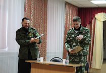 В Лебяжье священник – участник СВО побывал в школе-интернате