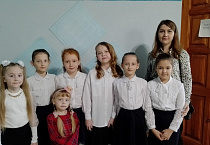 В селе Введенском священник и воспитанники воскресной школы приняли участие в праздничном концерте