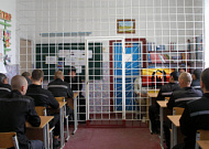 Курганский настоятель провел урок в ИК-2