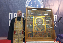 В Кургане продолжает работу православная выставка-ярмарка «Добрый свет Рождества»