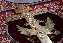 В Светлый понедельник митрополит Даниил совершил Литургию в Троицком соборе Кургана
