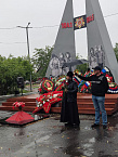 В Петухово священник выступил на митинге