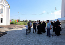 Губернатор Курганской области поздравил жителей Зауралья с днем Святой Троицы