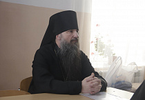Монашествующие Курганской митрополии провели региональный этап Рождественских чтений