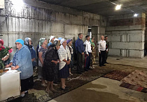 В Варгашах начались богослужения в  нижнем приделе строящегося храма