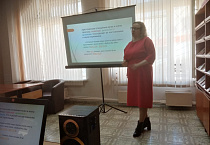 В Кургане священник и миссионеры провели для студентов «Час нравственности»