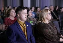 «Увидеть солнце»: в Кургане прошла презентация последнего фильма из цикла «Своя высота»